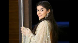 Eisha Singh Becomes the Time God in Bigg Boss 18